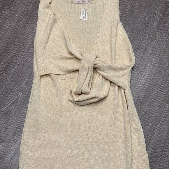 New Beige by Tany wrap sleeveless sweater top size M - Picture 2 of 5